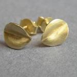 14k Gold Leaves Studs - Leaf Earrings - Solid Gold..